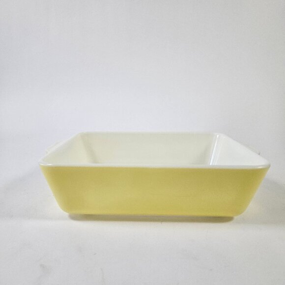 Vintage Pyrex Primary Yellow Baking Casserole Refrigerator Dish 0503 Made In USA - Picture 1 of 10